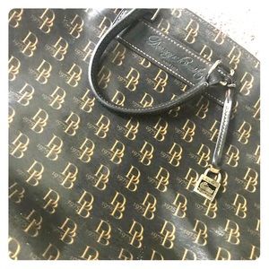 Dooney & Bourke Large Handbag